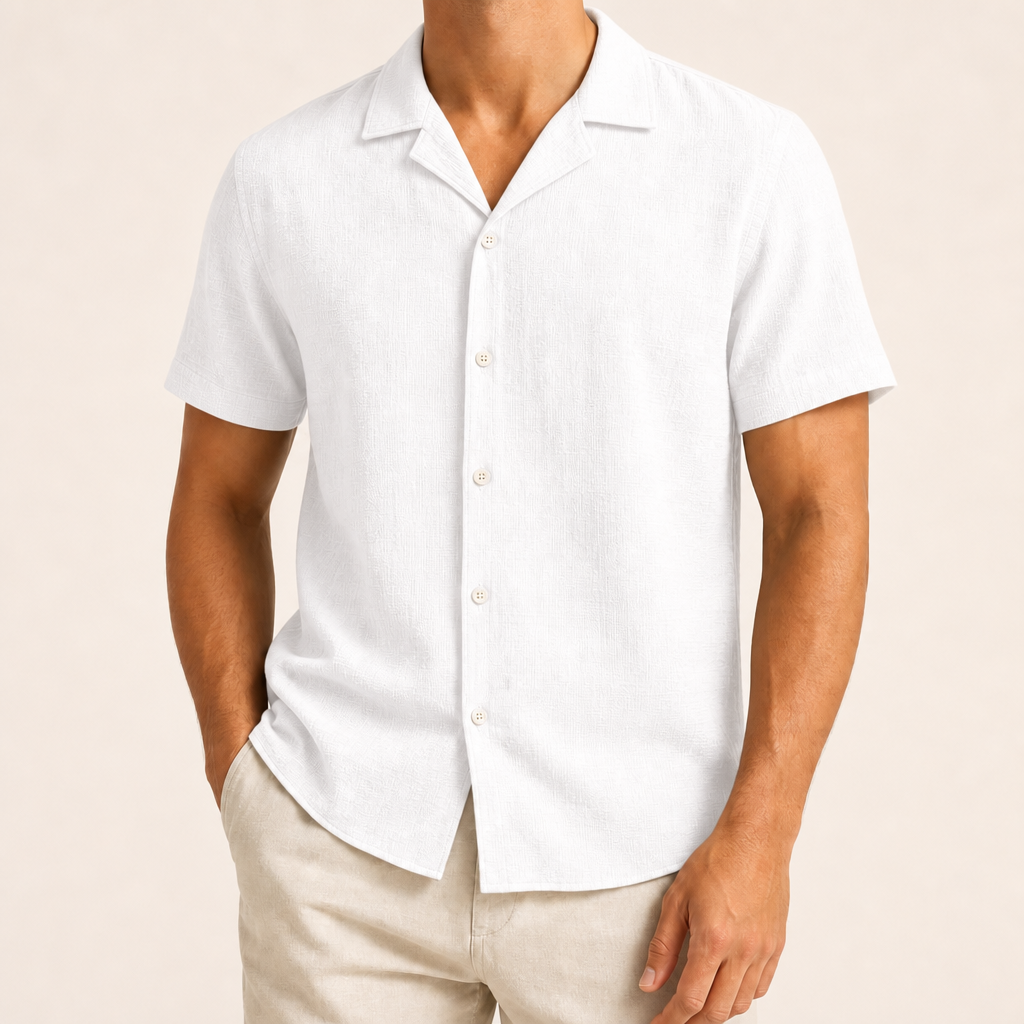 Men’s Textured Short Sleeve Button-Up Shirt