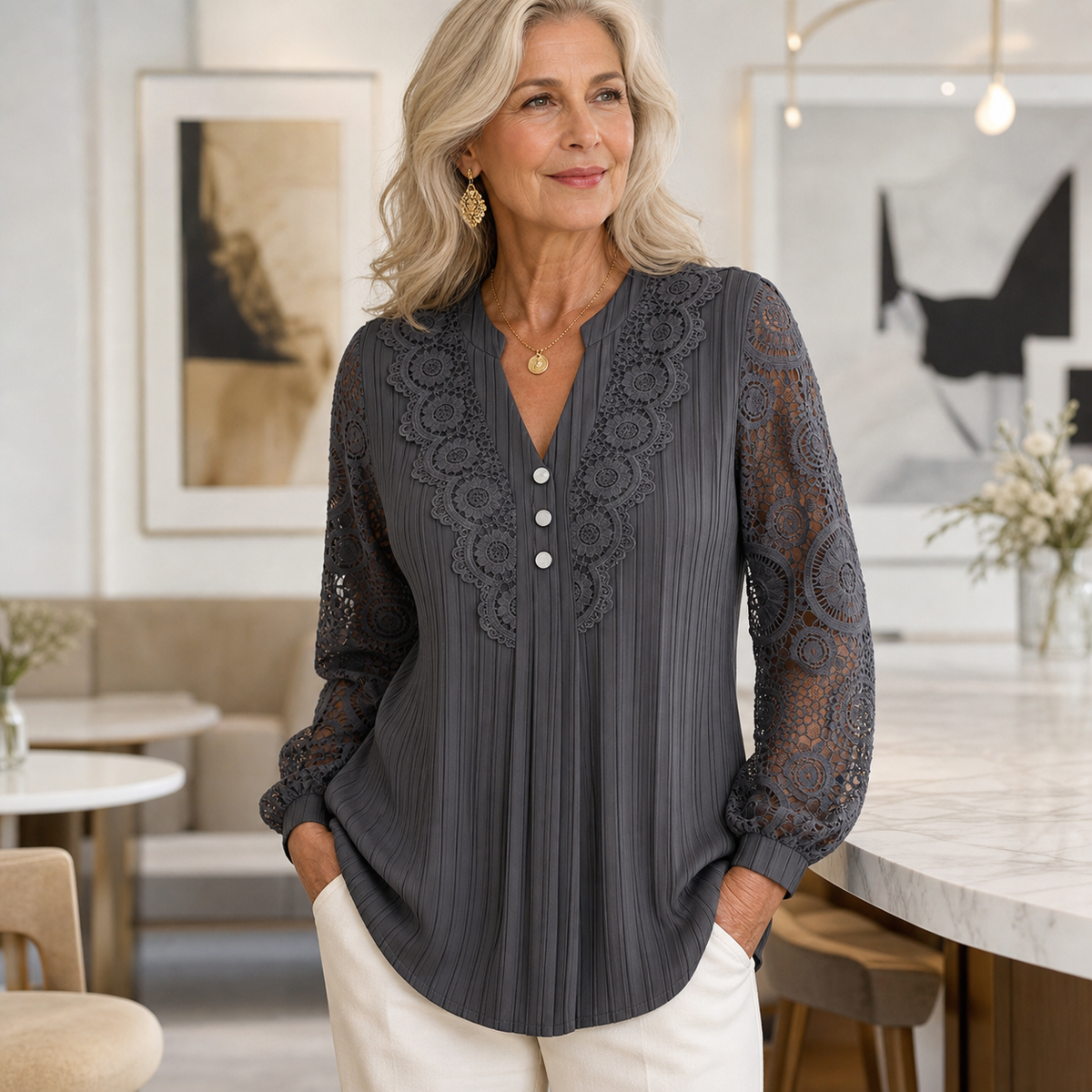 Women's Pleated Lace V-Neck Long Sleeve Blouse